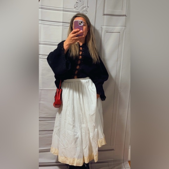 NWT ZARA VACATION MIDI SKIRT
COLLECTION size M
🚨FIRM PRICE - Picture 9 of 16